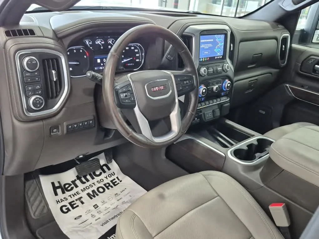Used 2023 White Frost Tricoat GMC SLT image 12