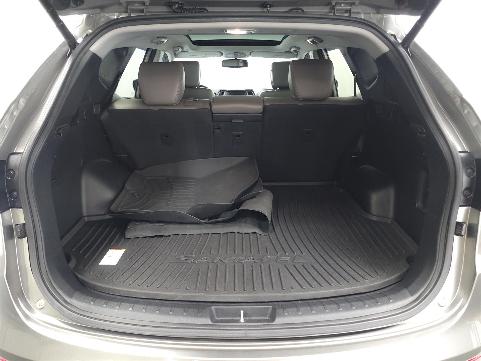 Used 2016 Gray Hyundai 2.4 Base image 11