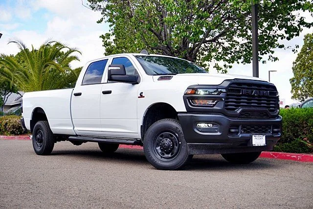 New 2026 Bright White Clearcoat RAM Tradesman image 2