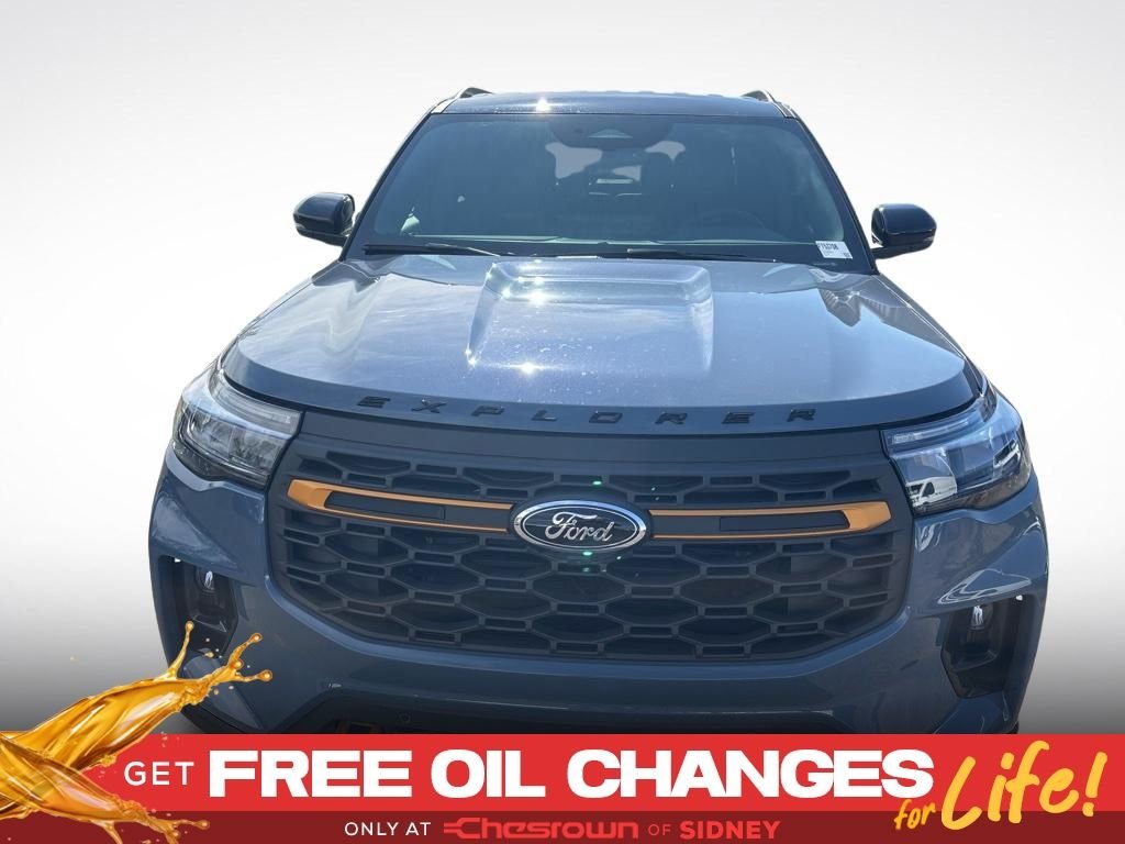 New 2026 Vapor Blue Metallic Ford Tremor® image 10