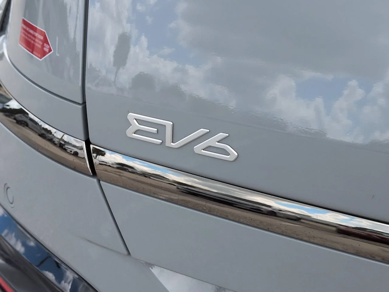 New 2026 Wolf Gray Kia GT-Line image 13