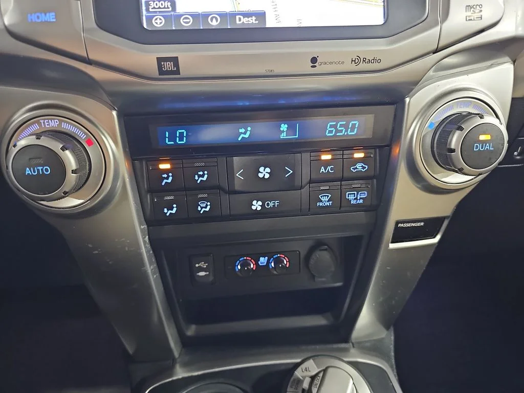 Used 2015 Red Toyota Limited image 26
