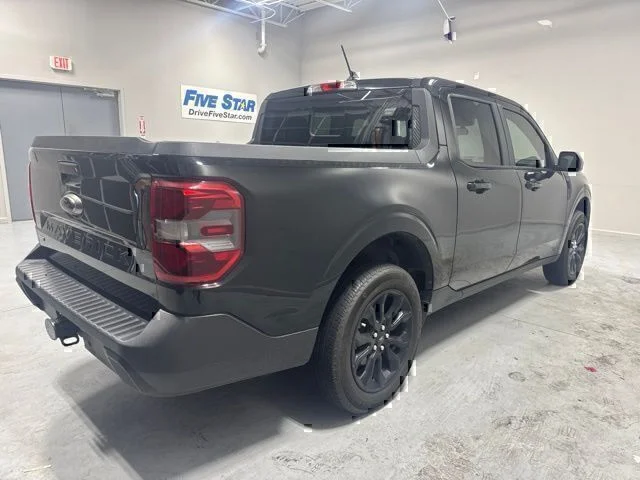 Used 2023 Black Ford Lariat image 5