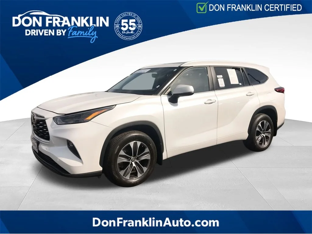 Used 2023 Beige Toyota XLE image 1
