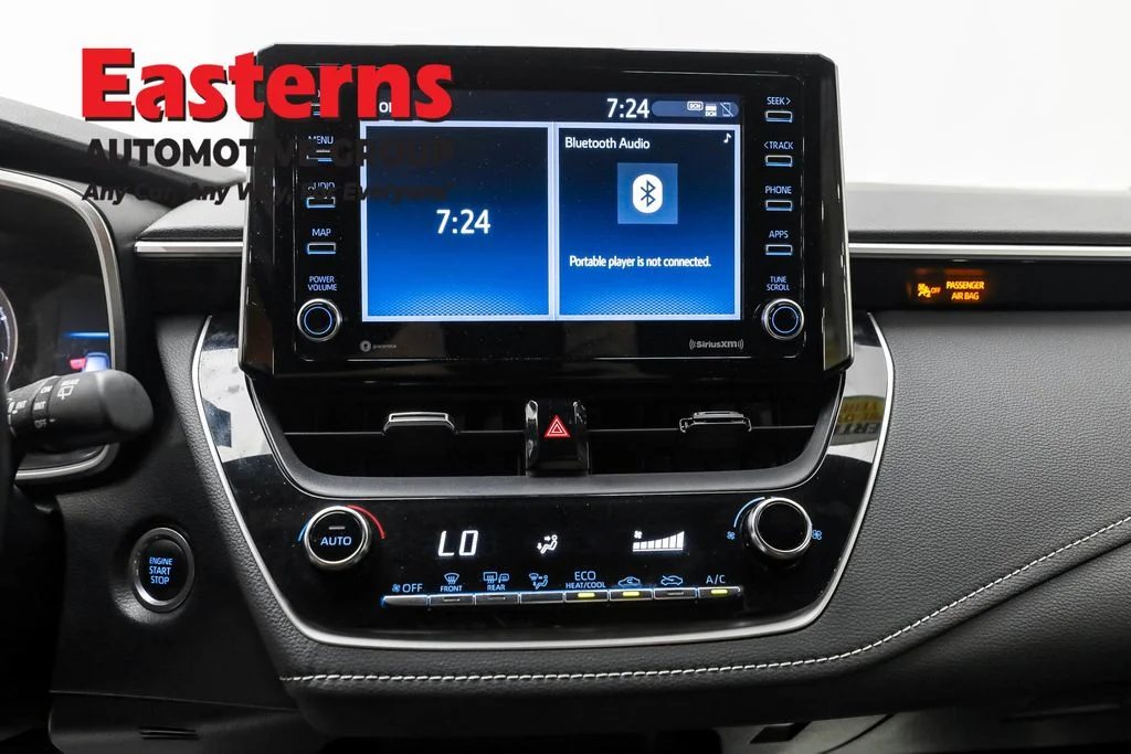 Used 2021 Silver Toyota SE image 12