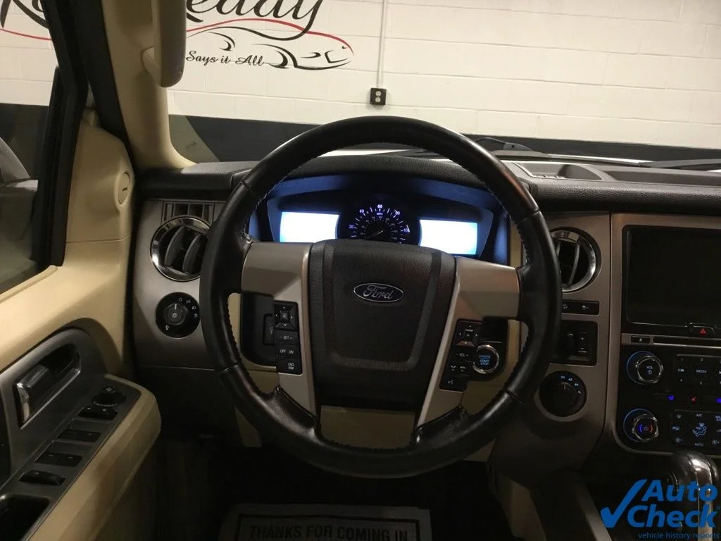 Used 2017 White Ford Limited image 48