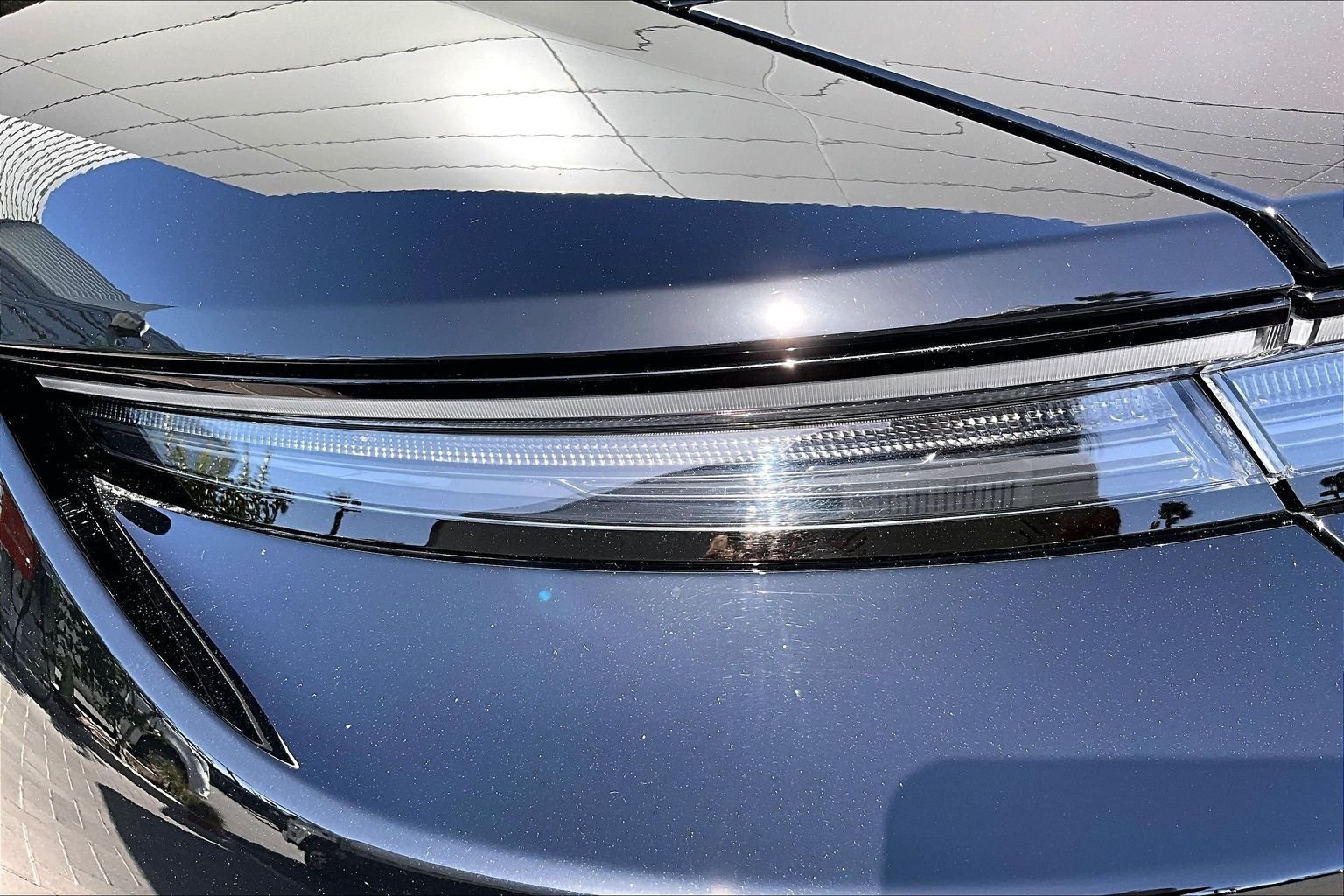 Used 2025  Porsche  image 29