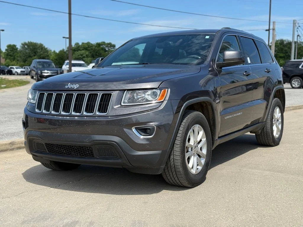Used 2015 Jeep Grand Cherokee Laredo E with VIN 1C4RJFAG2FC948524 for sale in Crestwood, KY