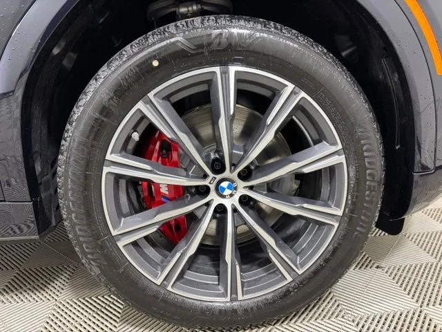 New 2027 Carbon Black Metallic BMW xDrive40i image 18