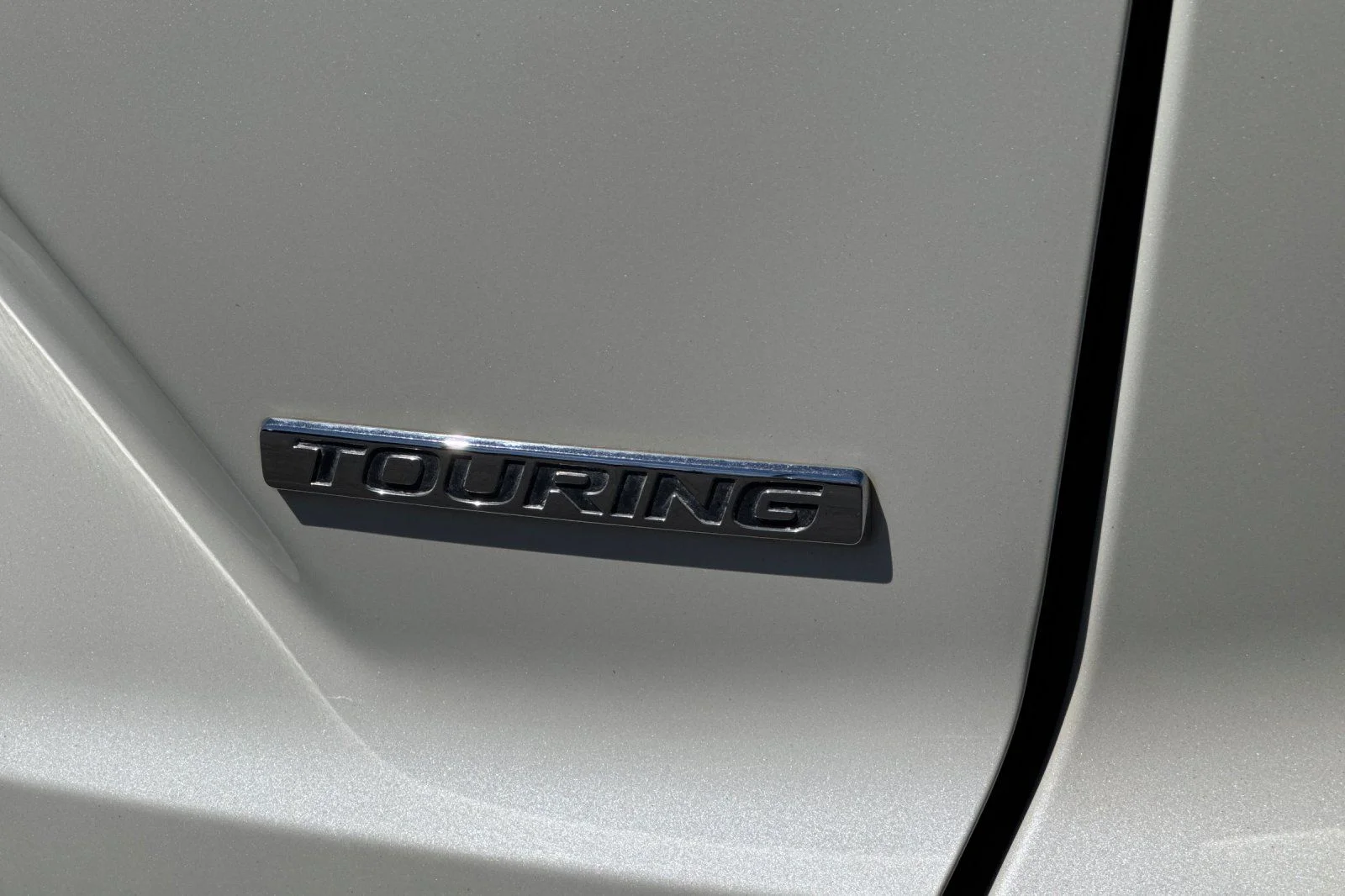 Certified Used 2018 White Honda Touring image 38