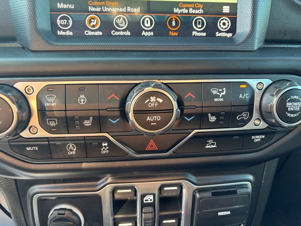 Certified Used 2020 Gray Jeep Overland image 24