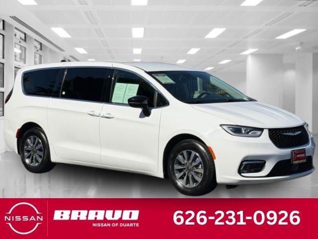2024 Chrysler Pacifica