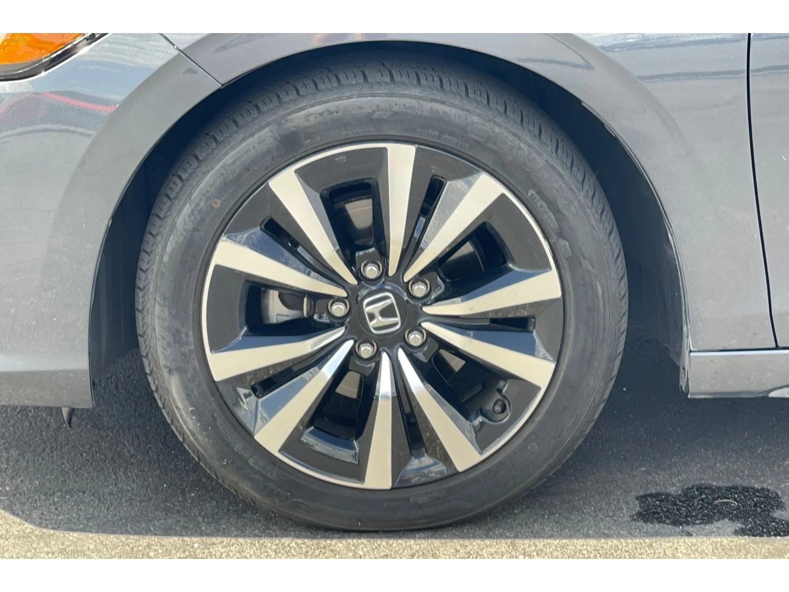 Used 2023 Meteorite Gray Metallic Honda EX image 39