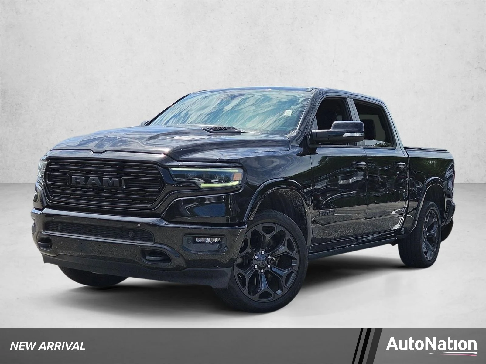 2021 RAM 1500 Limited 4x4 Crew Cab 5'7's photo