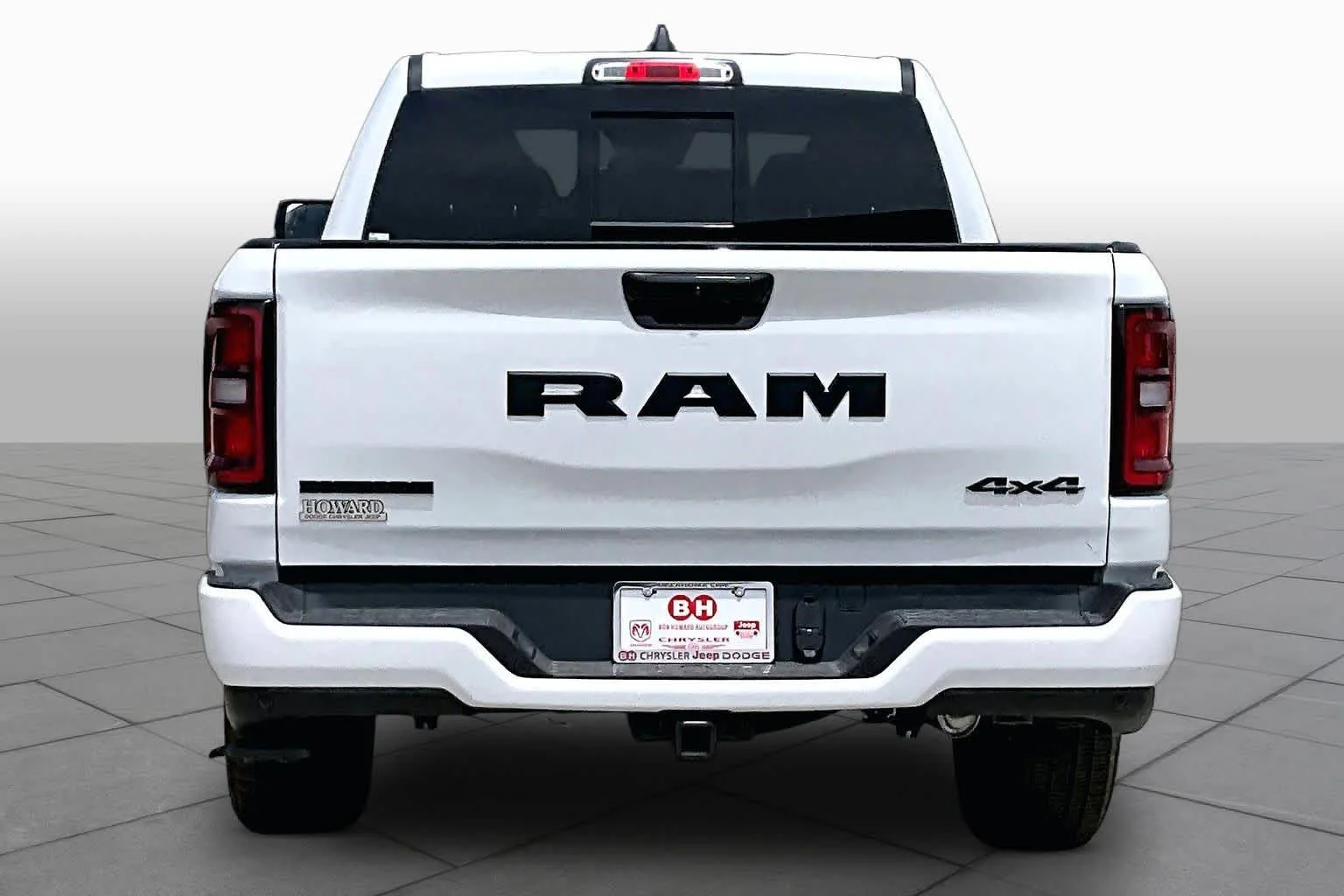 New 2026 Bright White Clear-Coat Exterior Paint RAM Big Horn image 5