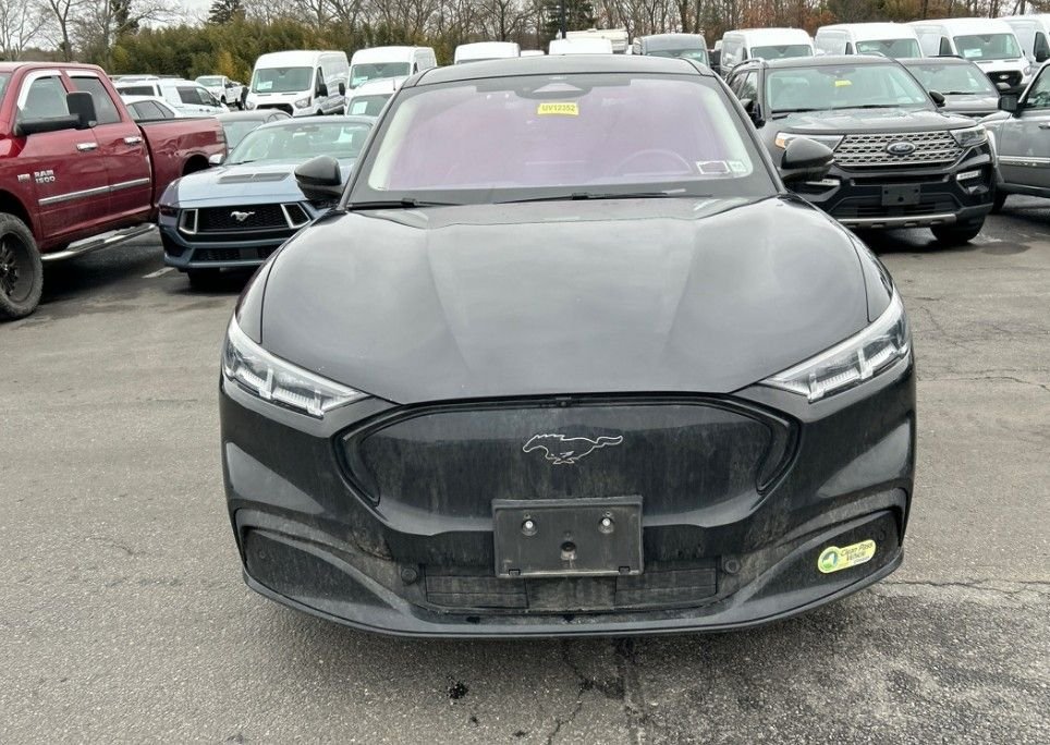 Used 2022 Ford Mustang Mach-E Premium AWD with VIN 3FMTK3SU1NMA26096 for sale in Oak Lawn, IL