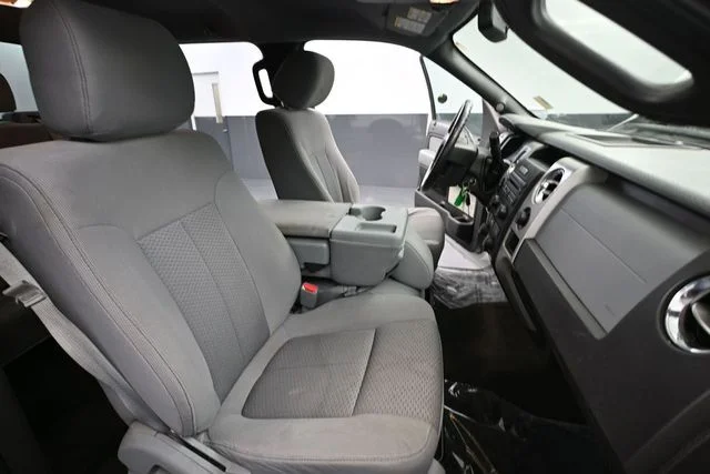 Used 2012 White Ford XLT image 41