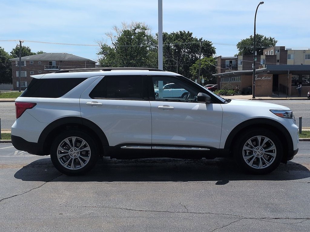 Used 2023 WHITE Ford XLT image 4