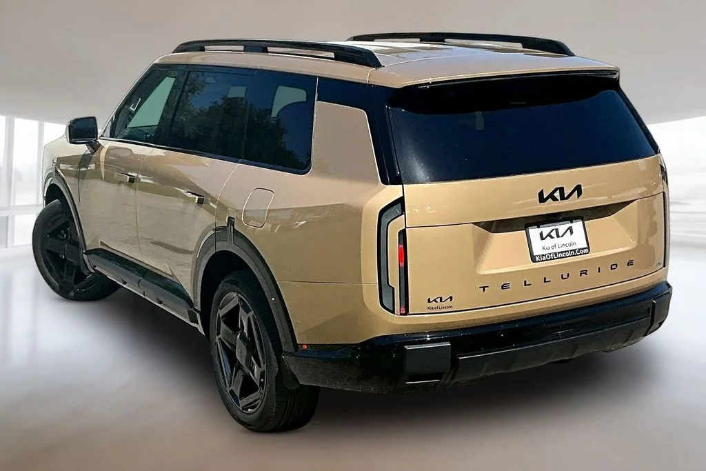 New 2027 Terrain Brown Kia X-Line EX image 3
