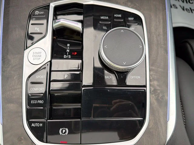 Used 2026 Gray BMW sDrive40i image 15