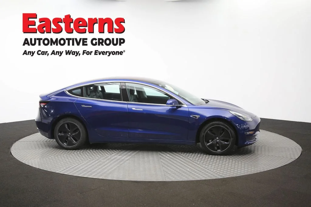 Used 2018 Blue Tesla Long Range image 40