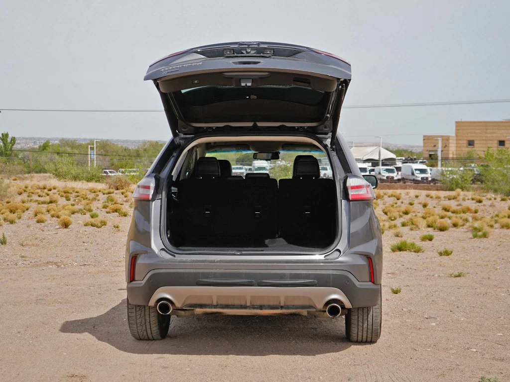 Used 2021 Carbonized Gray Metallic Ford Titanium image 9