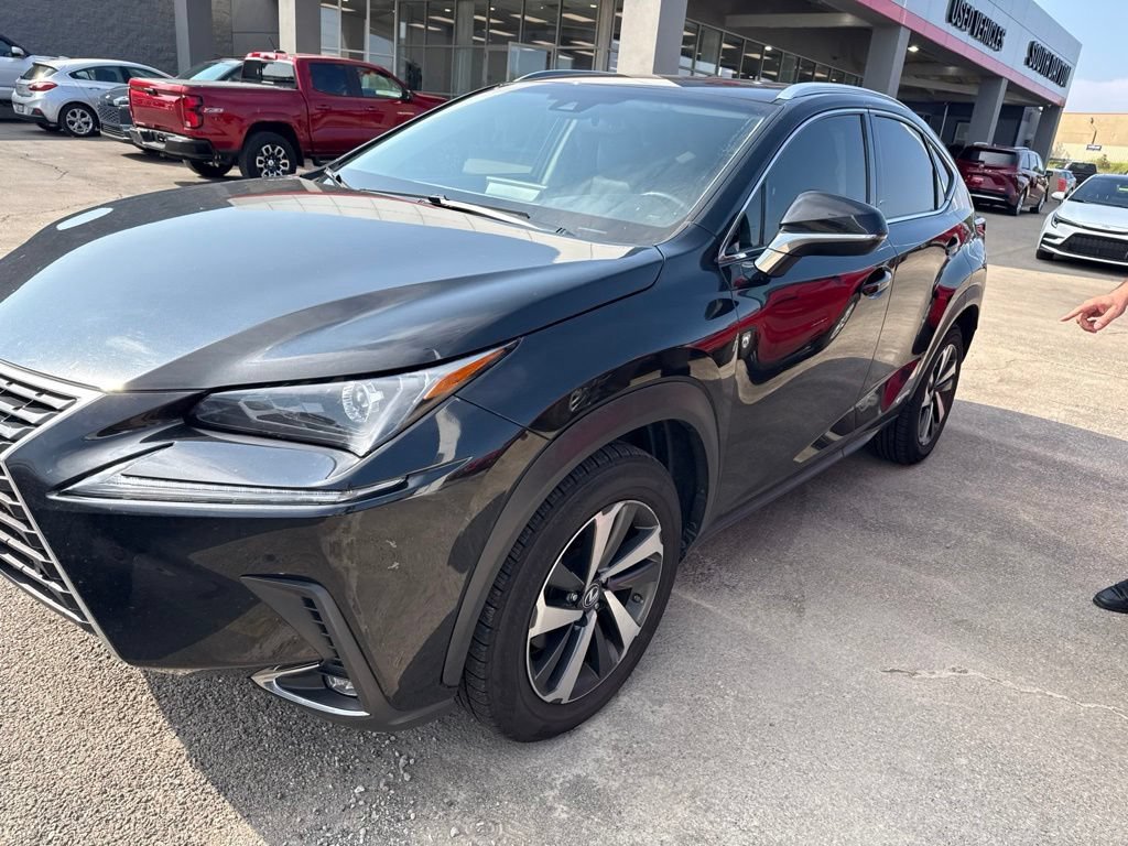 Used 2018 Caviar Lexus 300h image 9