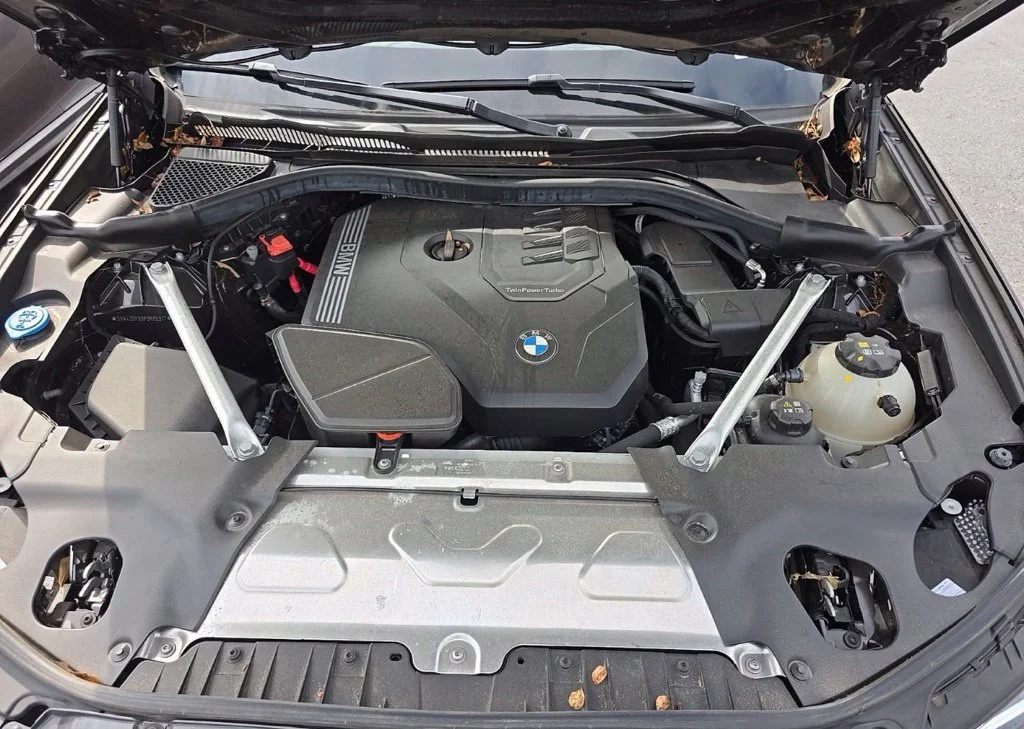 Used 2023 Gray BMW sDrive30i image 16