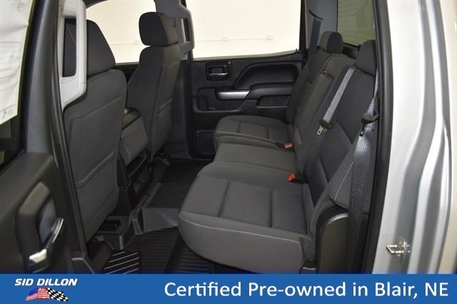 Used 2018 Silver Ice Metallic Chevrolet LT image 8