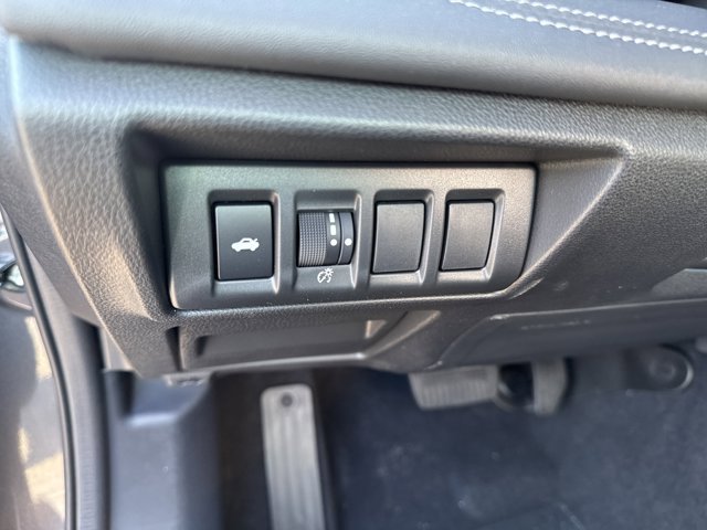 2025 Subaru Legacy Limited - Photo 47