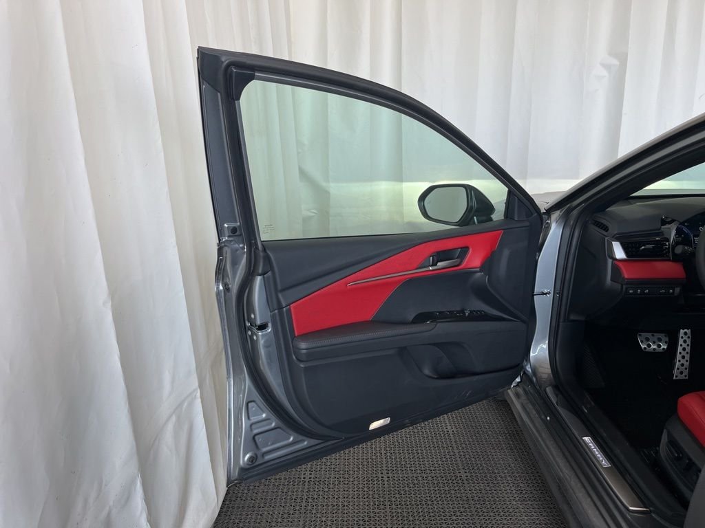 New 2026 Heavy Metal with Midnight Black Metallic roof Toyota XSE image 18