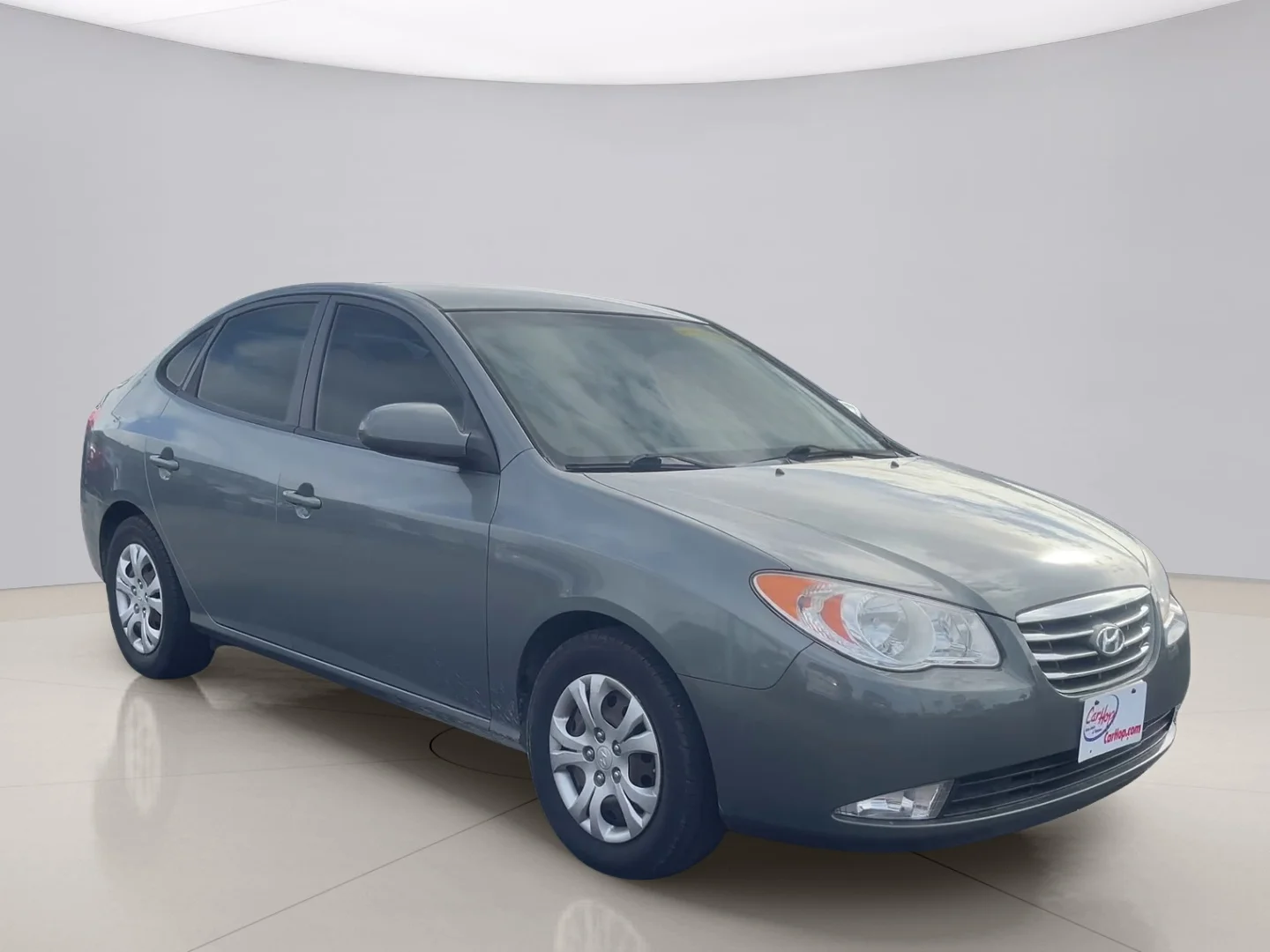 Used 2010 Gray Hyundai GLS image 7
