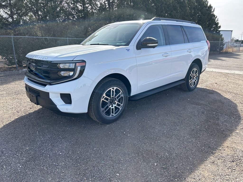 2025 Ford Expedition Active 4x4's photo