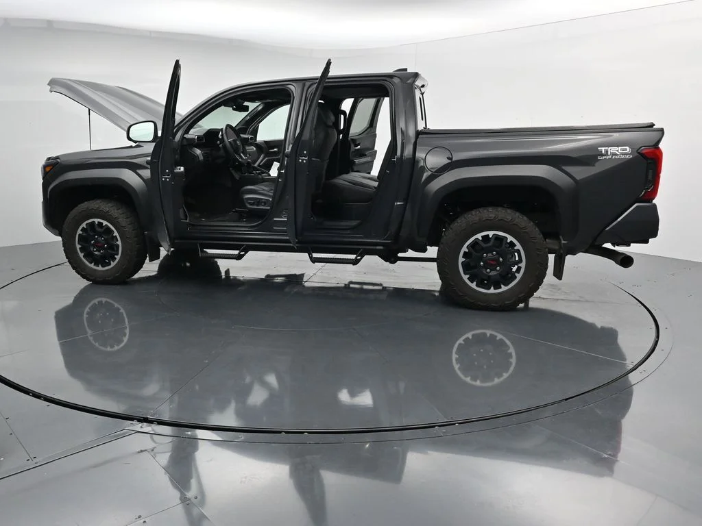 Used 2024  Toyota TRD Off-Road image 27