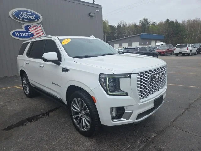 Used 2021 White Frost Tri-Coat GMC Denali image 3