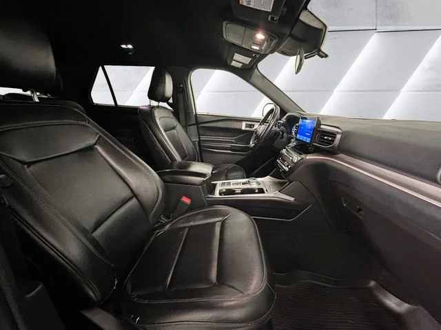 Used 2020 Gray Ford XLT image 13