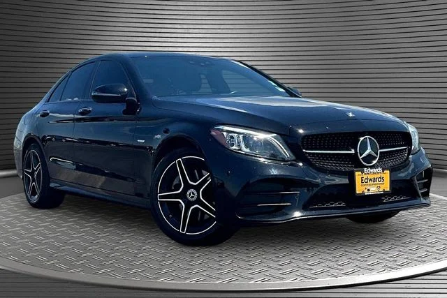 Used 2021  Mercedes-Benz C 300 image 3