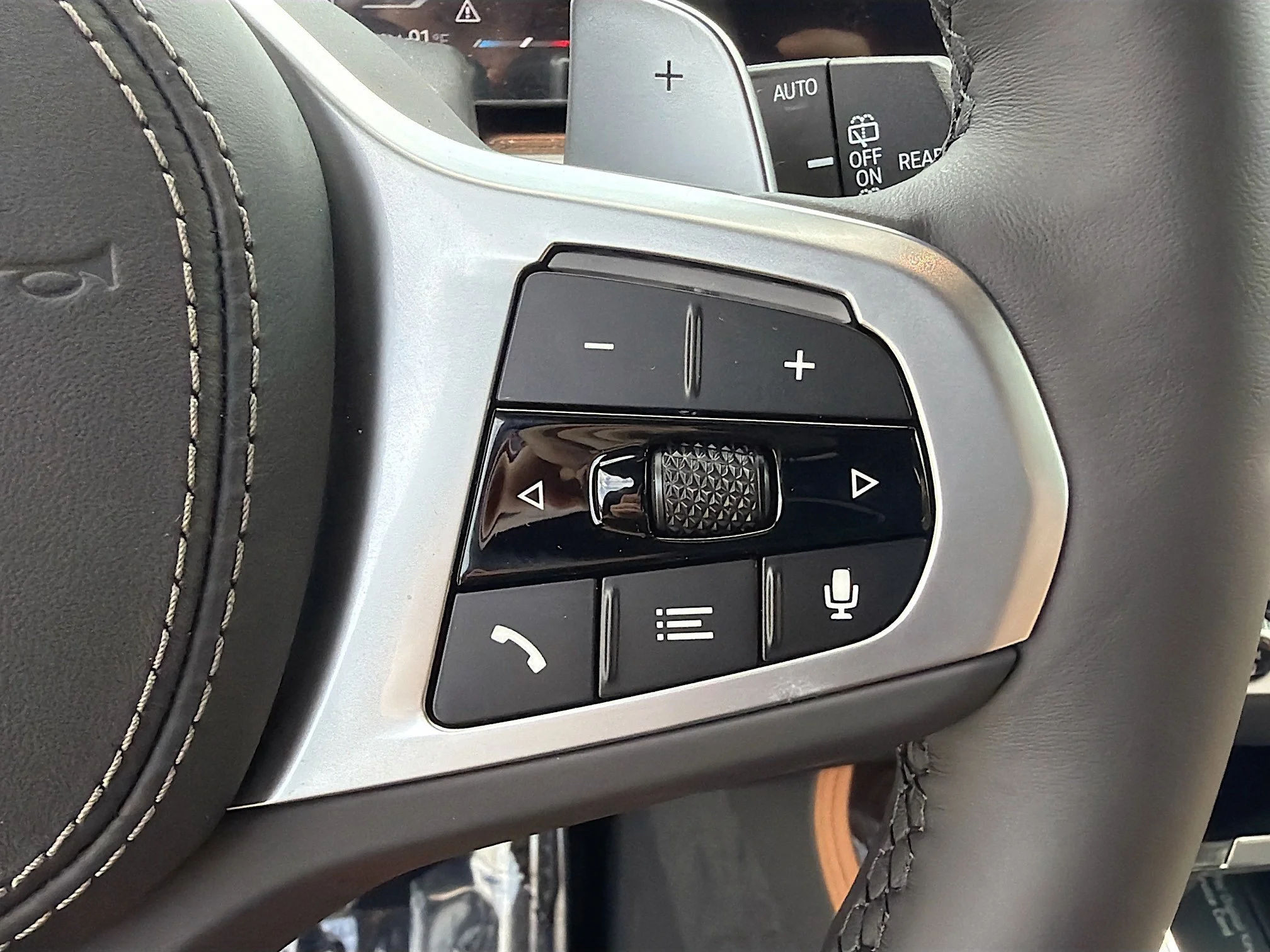 New 2027 Alpine White BMW xDrive40i image 39