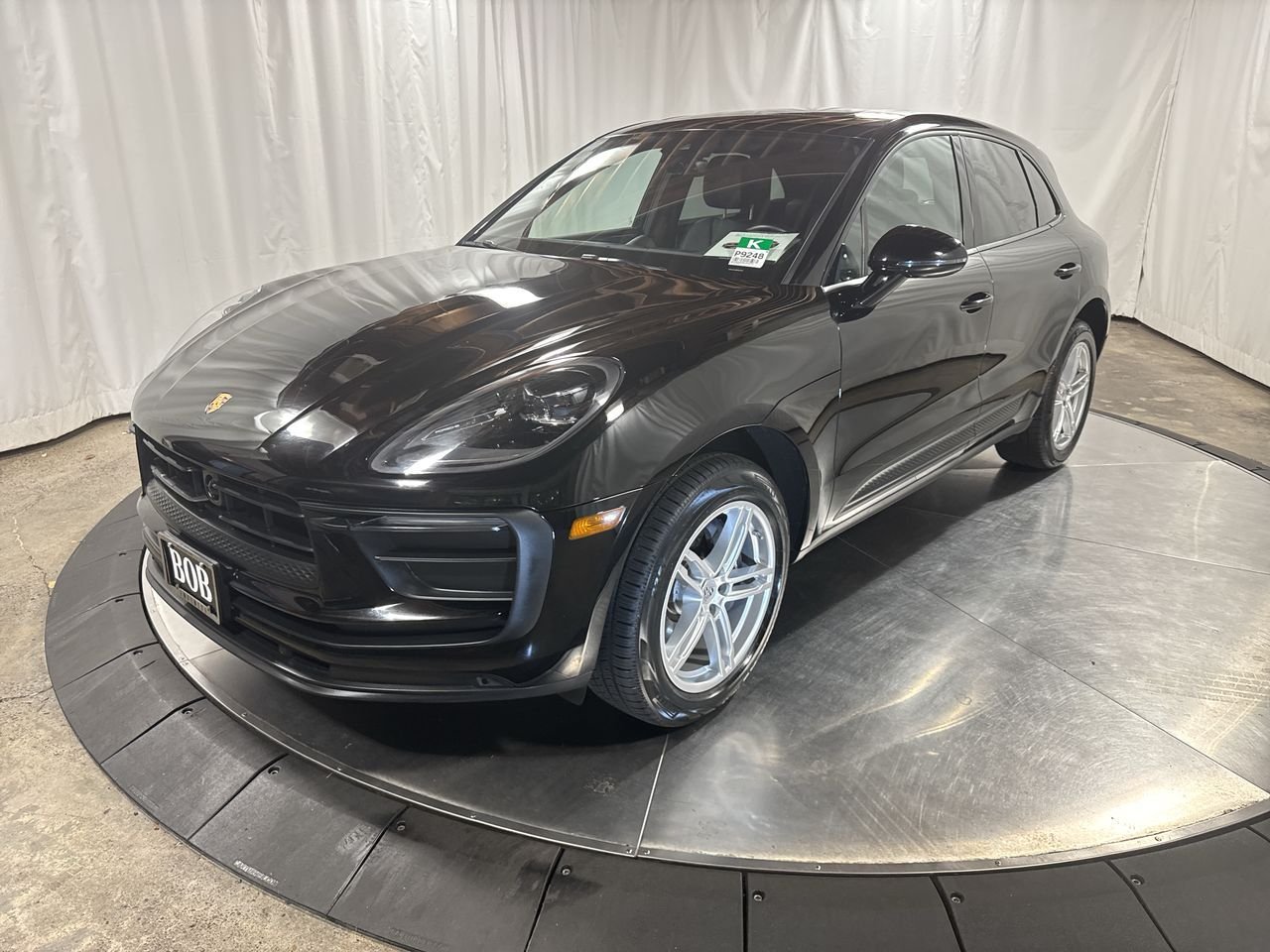2024 Porsche Macan Base