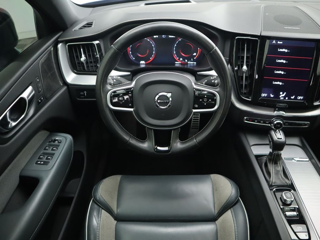 2021 Volvo XC60 R-Design - Photo 10