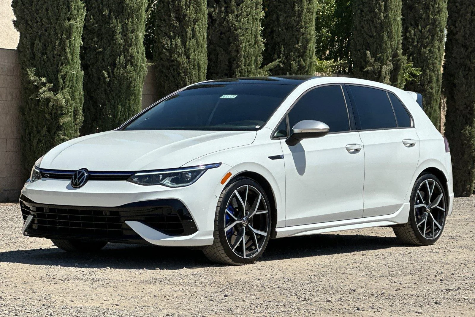 Used 2022  Volkswagen 4DR image 8