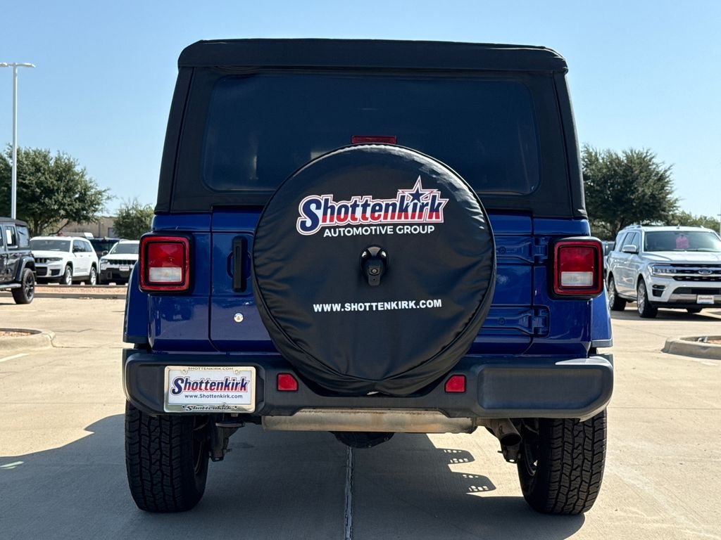 Used 2018 Blue Jeep Unlimited Sahara image 8