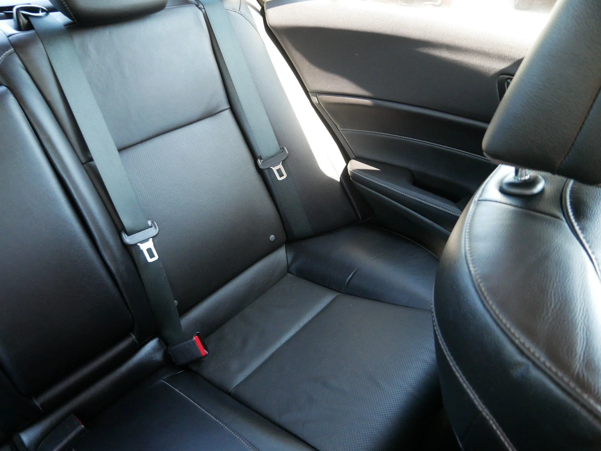 Used 2014 Polished Metal Metallic Acura 2.4L Premium Pkg image 14