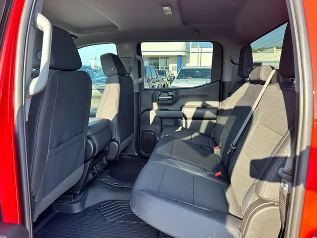 2026 Chevrolet Silverado 1500 Custom Trail Boss - Photo 4