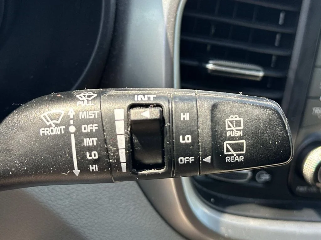 Used 2017 Blue Kia LX image 29