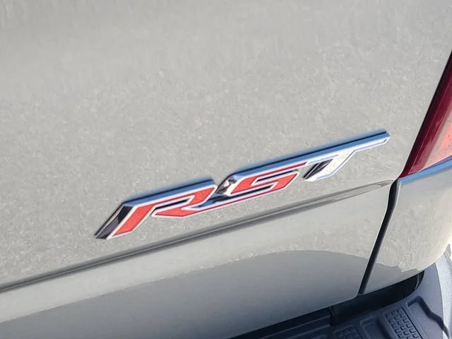 New 2026 Sterling Gray Metallic Chevrolet RST image 32