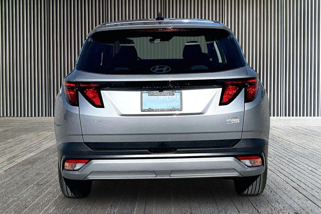 New 2026 Shimmering Silver Hyundai SE image 4