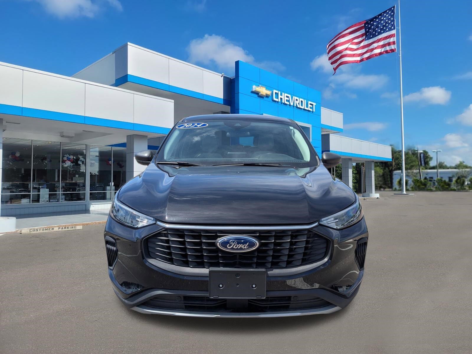 Used 2024  Ford Active image 2