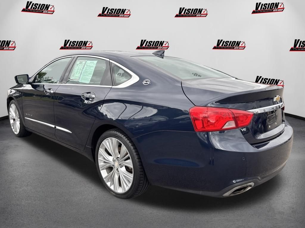 Used 2015 Blue Chevrolet LTZ image 7