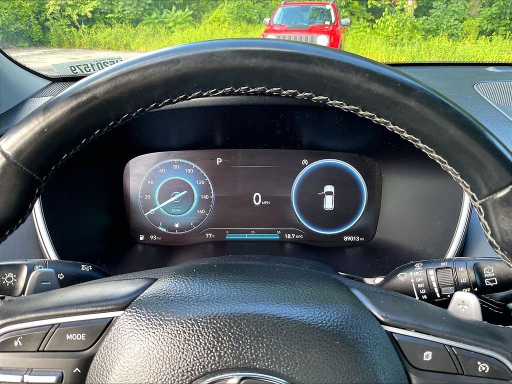 Used 2022 Silver Hyundai SEL image 15
